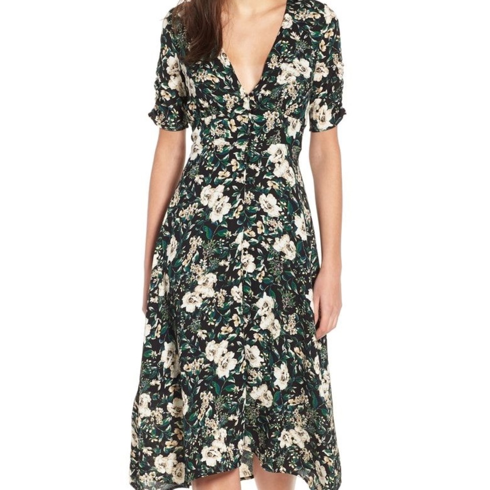 ASTR Green floral midi dress